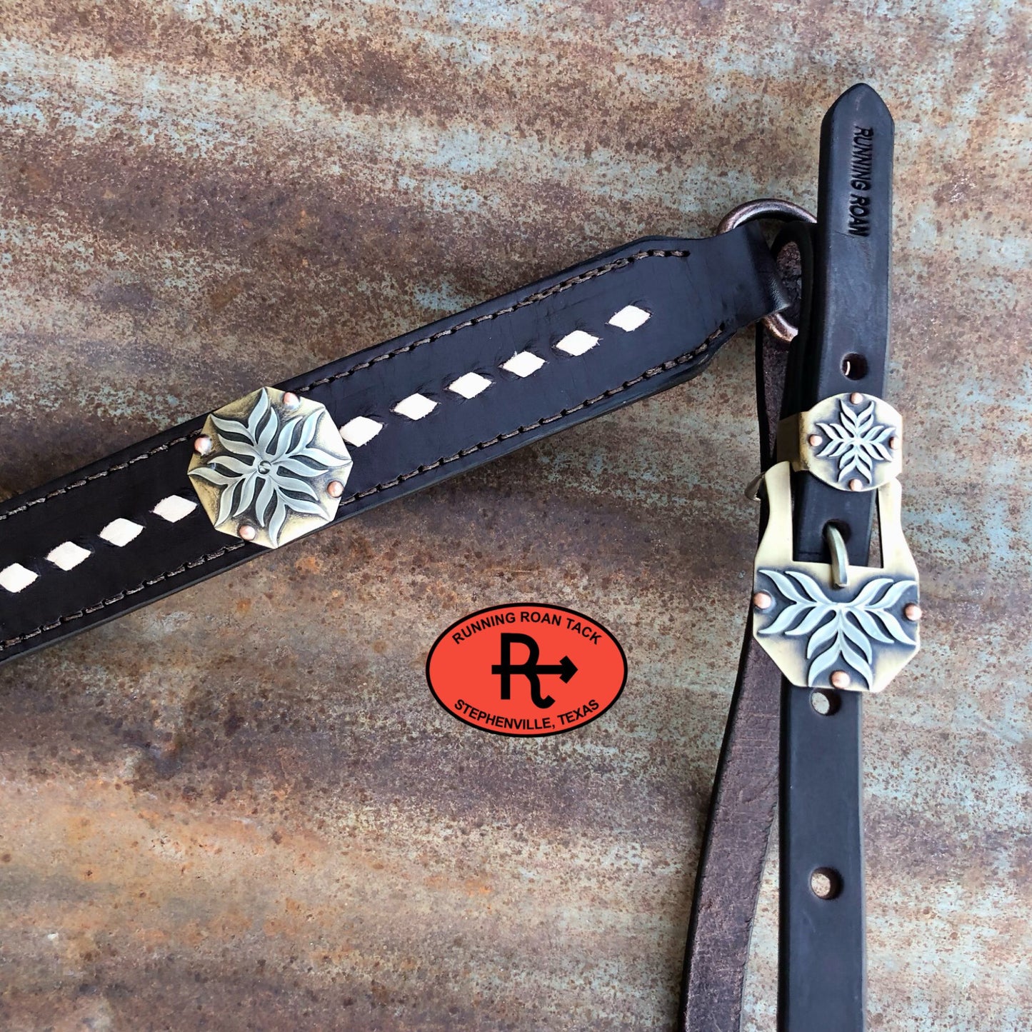 Ring Breast Collar with White Buckstitch and German Silver Conchos Breastcollar12012025-02