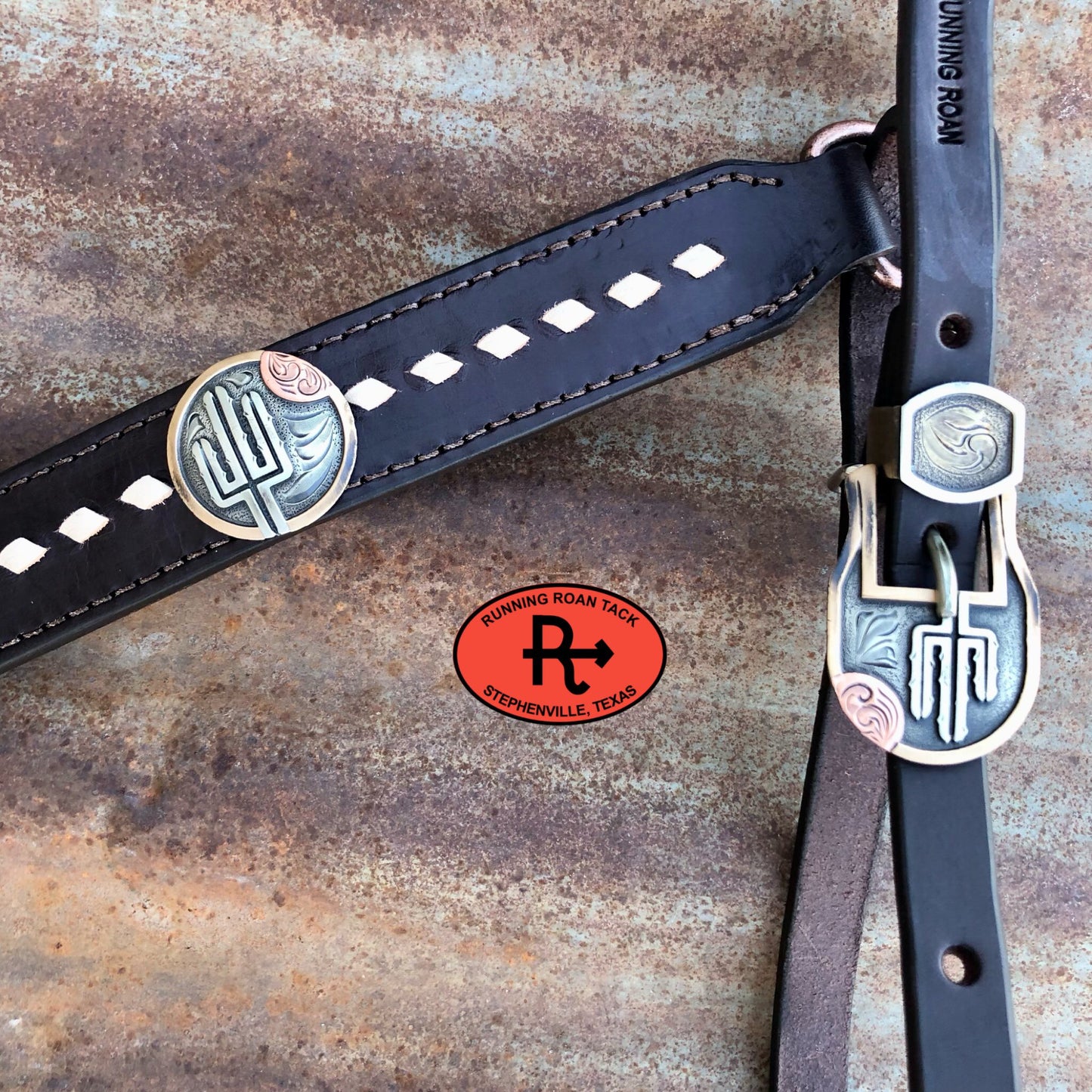 Ring Breast Collar with White Buckstitch and German Silver Cactus Conchos Breastcollar12012025-04