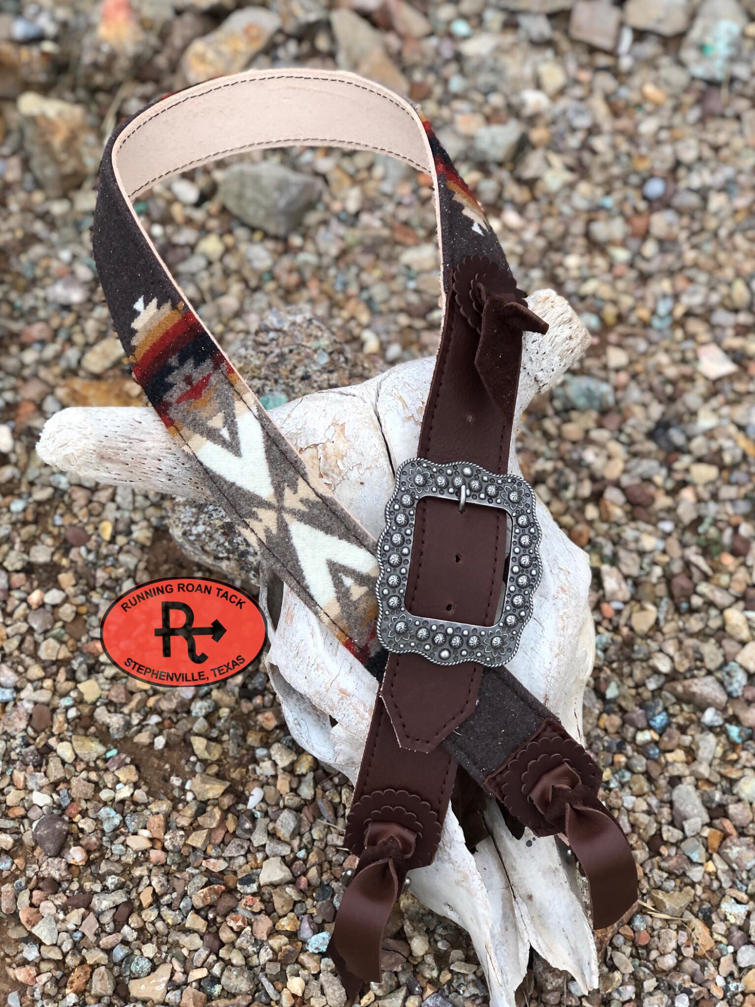 Handmade custom tack for barrel racing, roping, rodeo. Made in ...