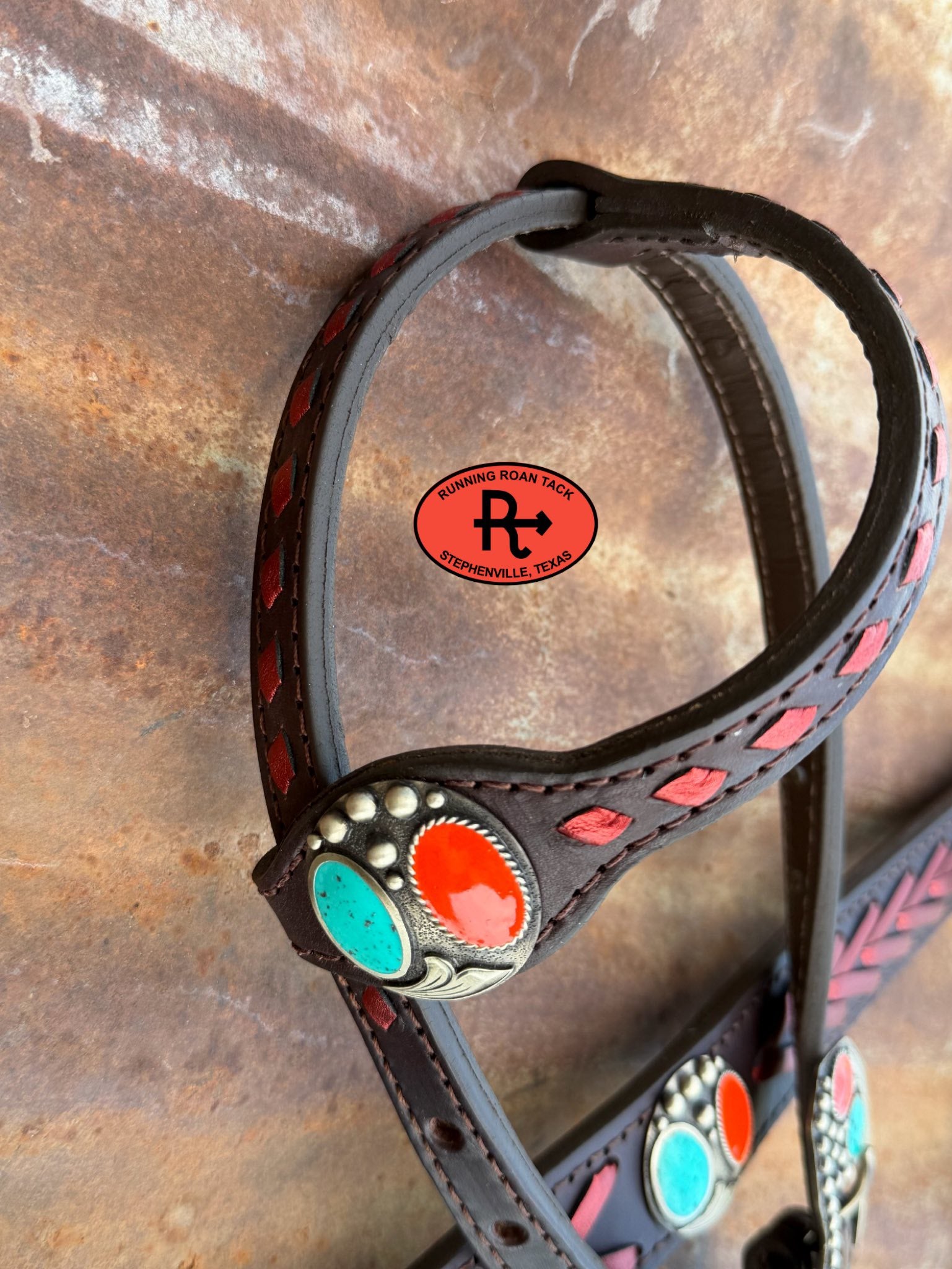 Handmade custom tack for barrel racing, roping, rodeo. Made in ...