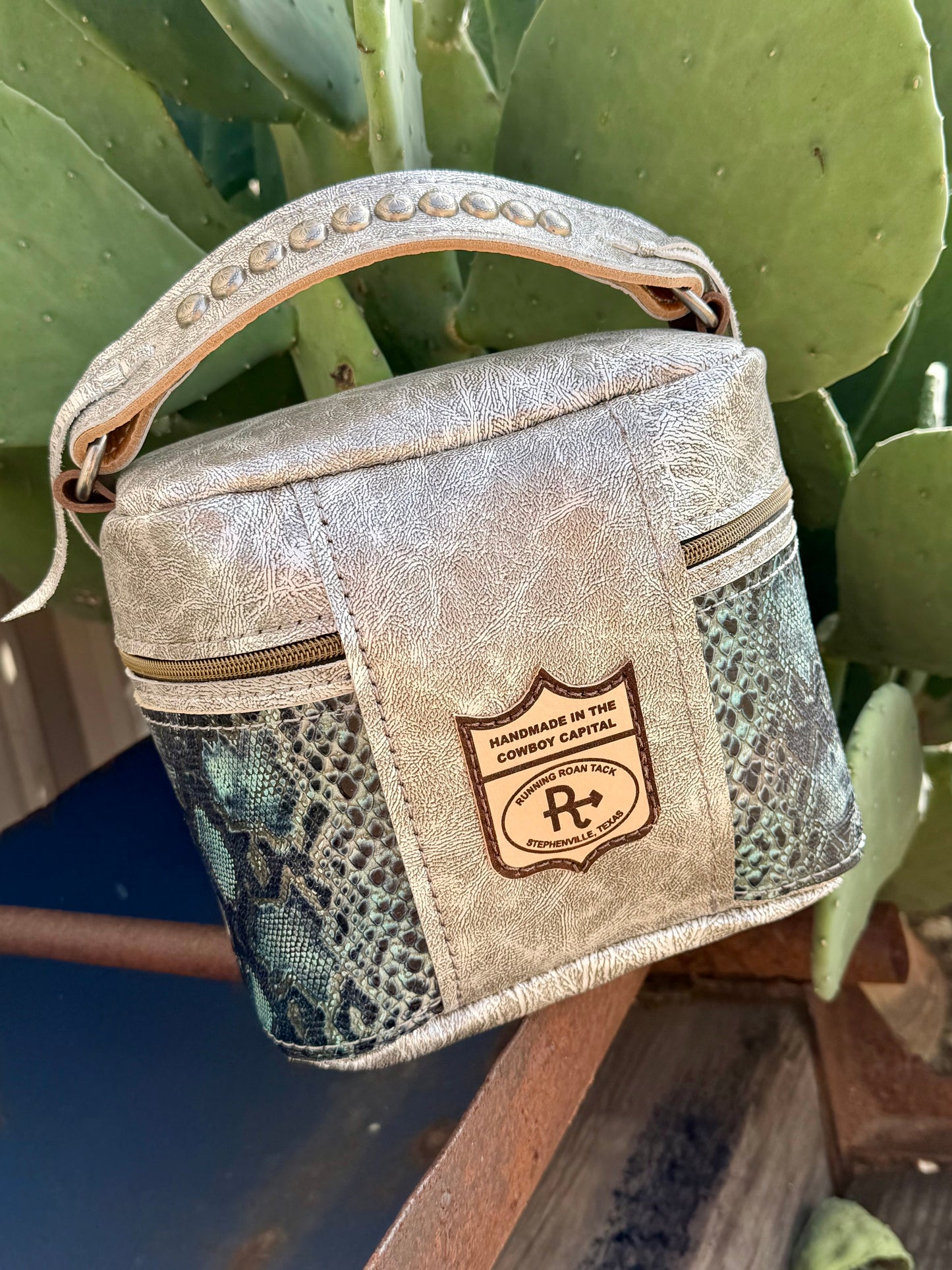 Metallic Silver Leather with Frost Snake Train Case for Makeup, Toiletries, etc traincase07062026-30