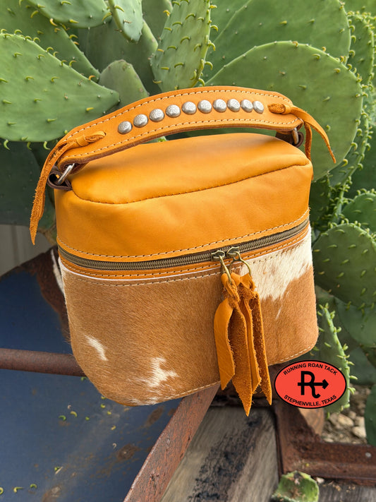Train Case in Tan Leather with Hair On Cowhide for Makeup, Toiletries, etc traincase06012026-02