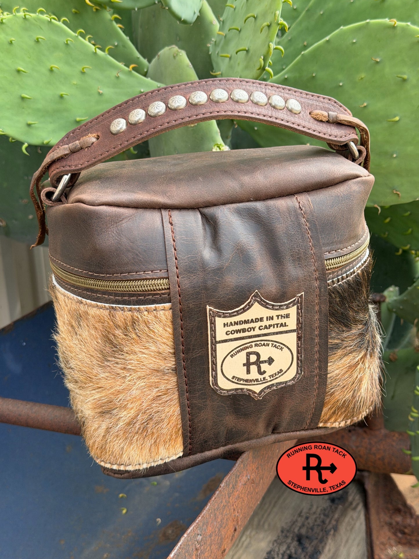 Train Case in Brown Leather with Hair On Cowhide for Makeup, Toiletries, etc traincase06012026-09