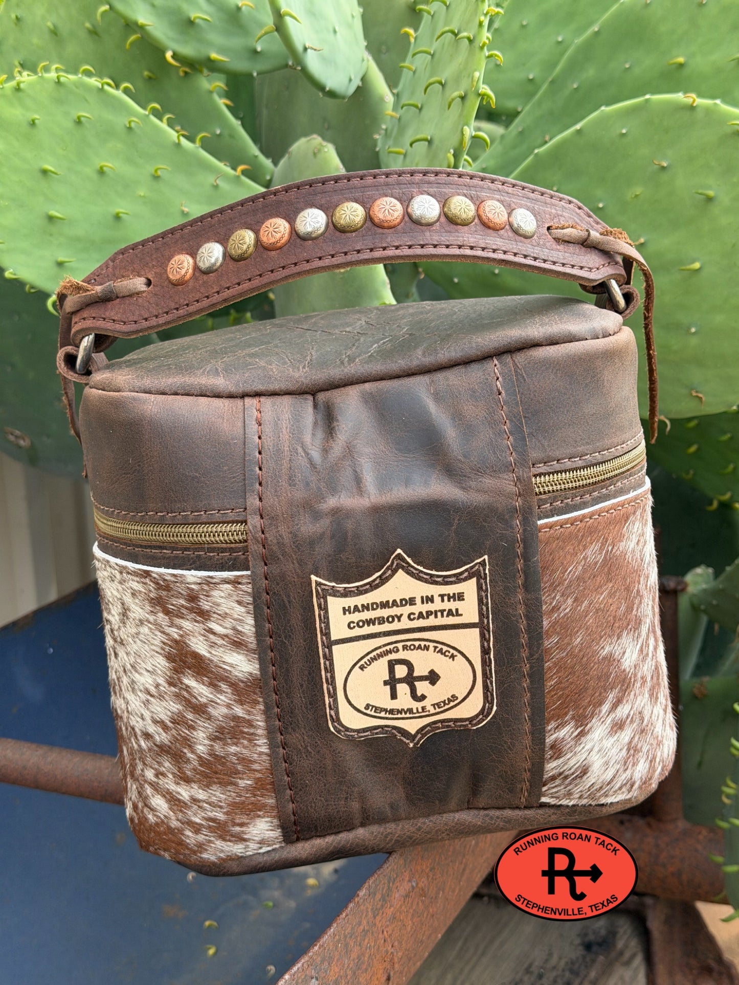 Train Case in Brown Leather with Hair On Cowhide for Makeup, Toiletries, etc traincase06012026-10