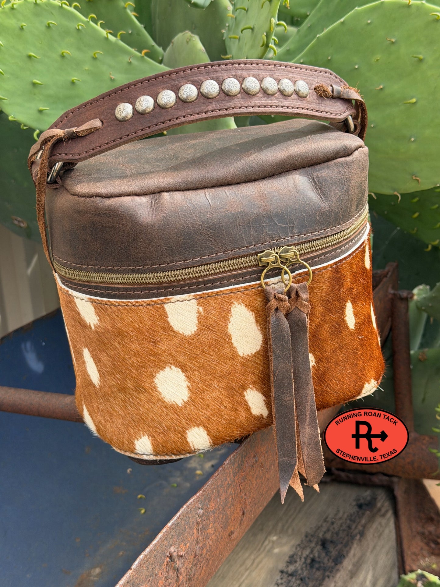 Train Case in Brown Leather with Axis Printed Hair On Cowhide for Makeup, Toiletries, etc traincase06012026-13