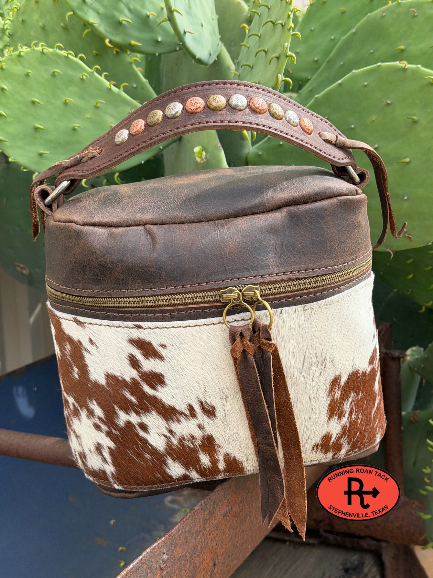 Train Case in Brown Leather with Hair On Cowhide for Makeup, Toiletries, etc traincase06012026-17