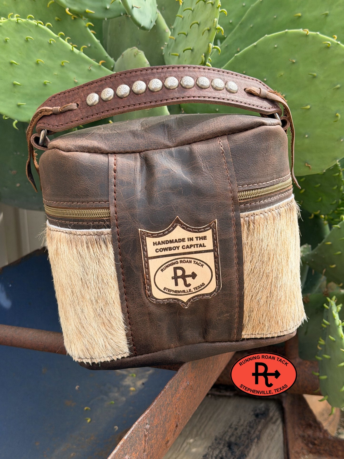 Train Case in Brown Leather with Hair On Cowhide for Makeup, Toiletries, etc traincase06012026-15